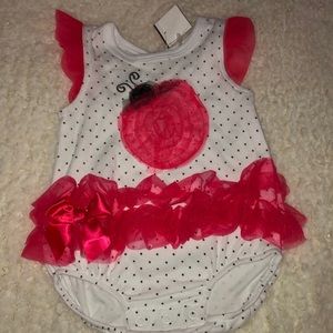 Baby girl outfit ❤️🐞